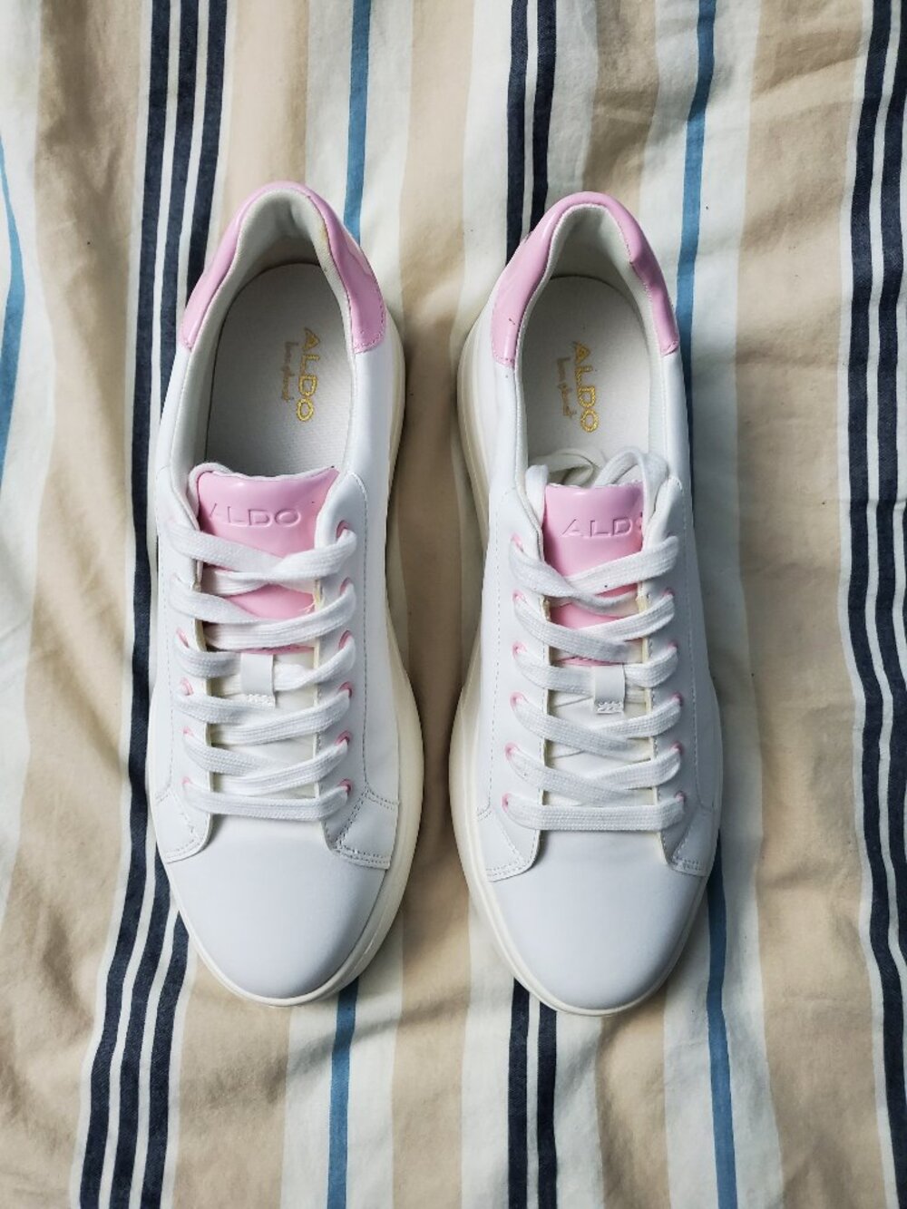 Women's White & Pink Aldo Sneakers Size 10 - Picture 6 of 7
